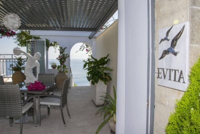 Villa Evita - entrance - Apartment with spectacular sea view
